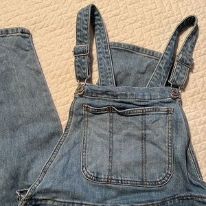 Old Navy overalls